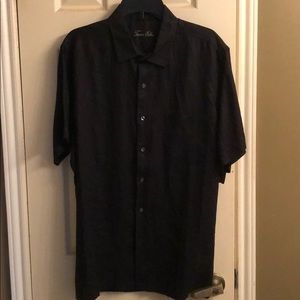 Tasso Elba Men’s Black Linen shortsleeved shirt.